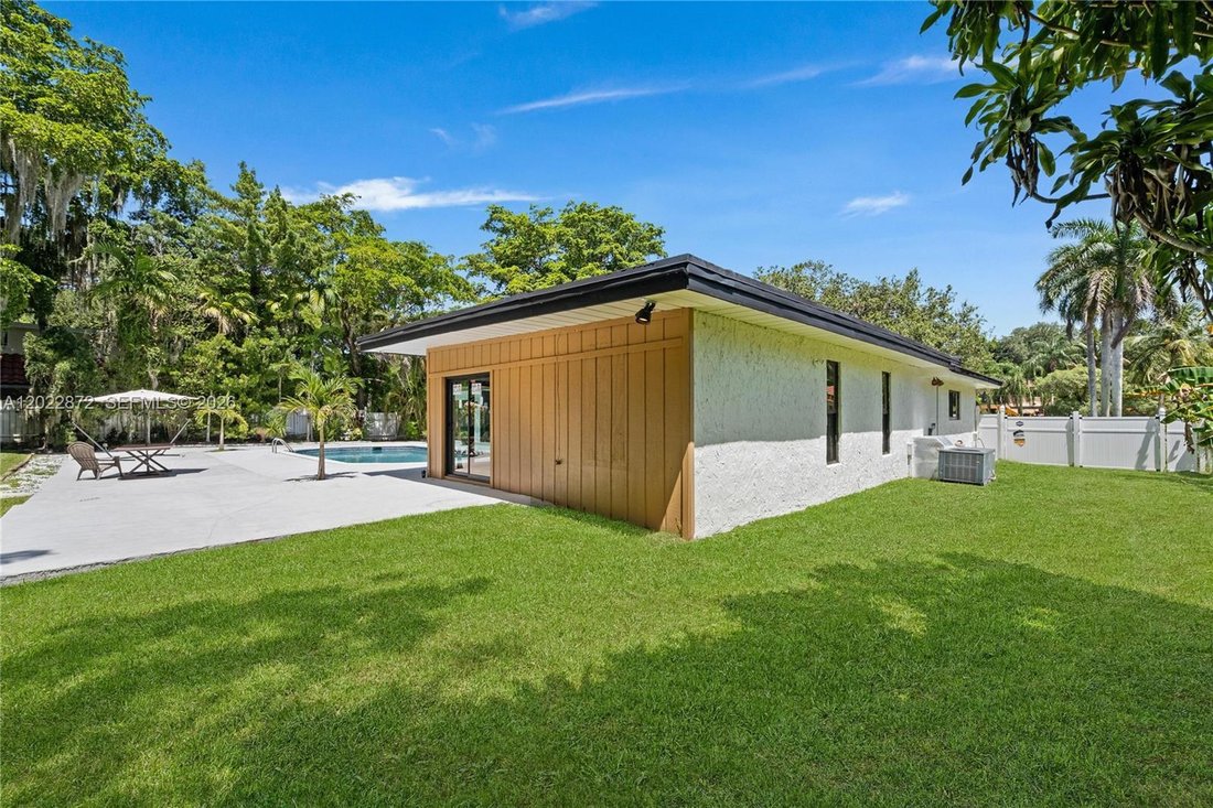 House in Davie, Florida, United States 3 - 18706862