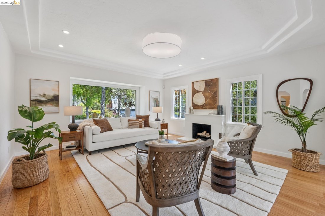House in Oakland, California, United States 5 - 18703015
