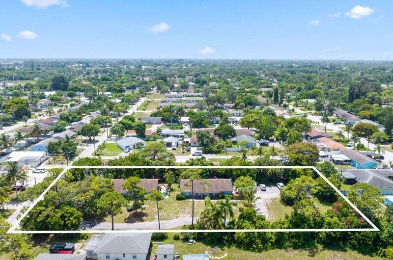 Lake Worth, Florida, United States 2 - 18703834