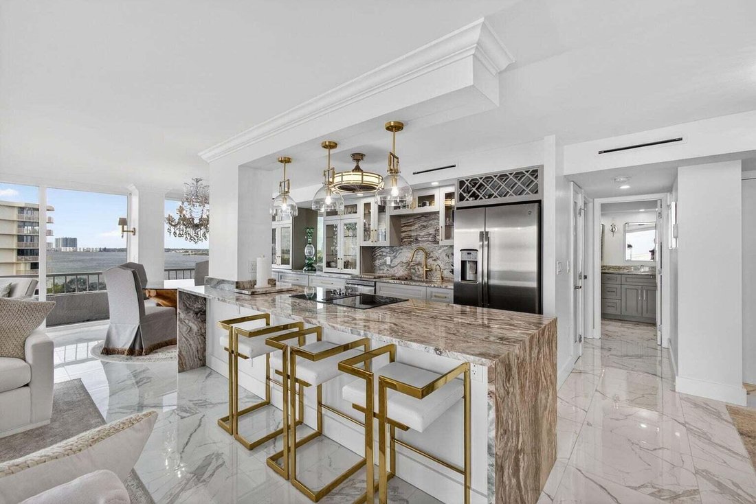 Condo in Riviera Beach, Florida, United States 2 - 18710195