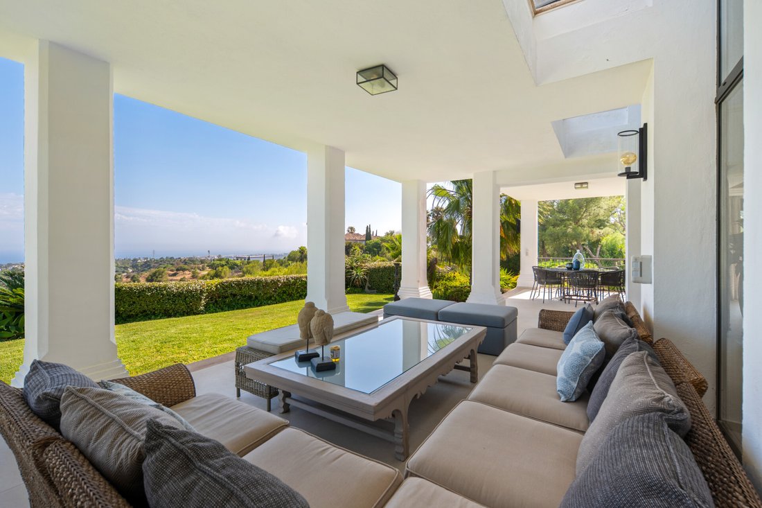Villa in Golden Mile, Andalusia, Spain 1 - 18709006