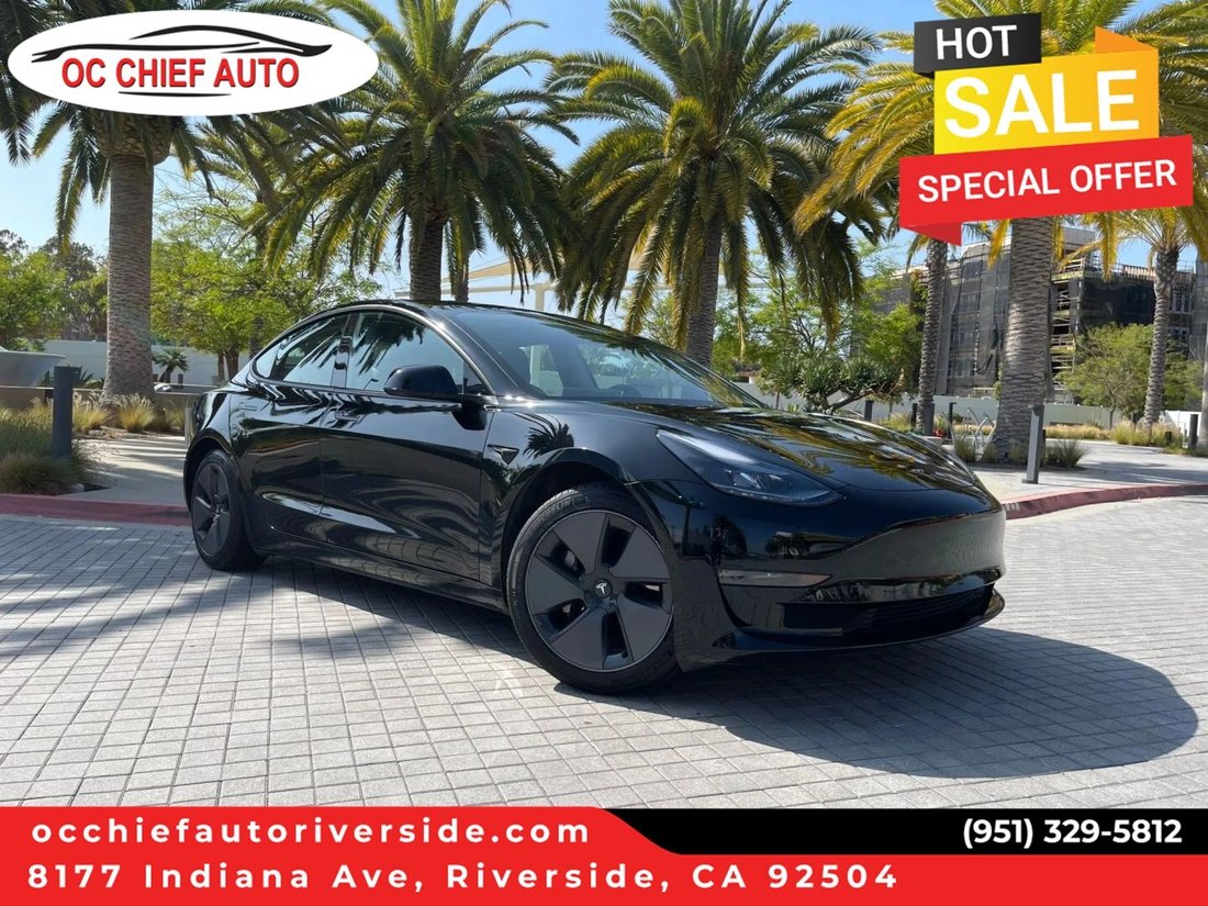 Sedan in Riverside, CA, United States 1 - 18710449