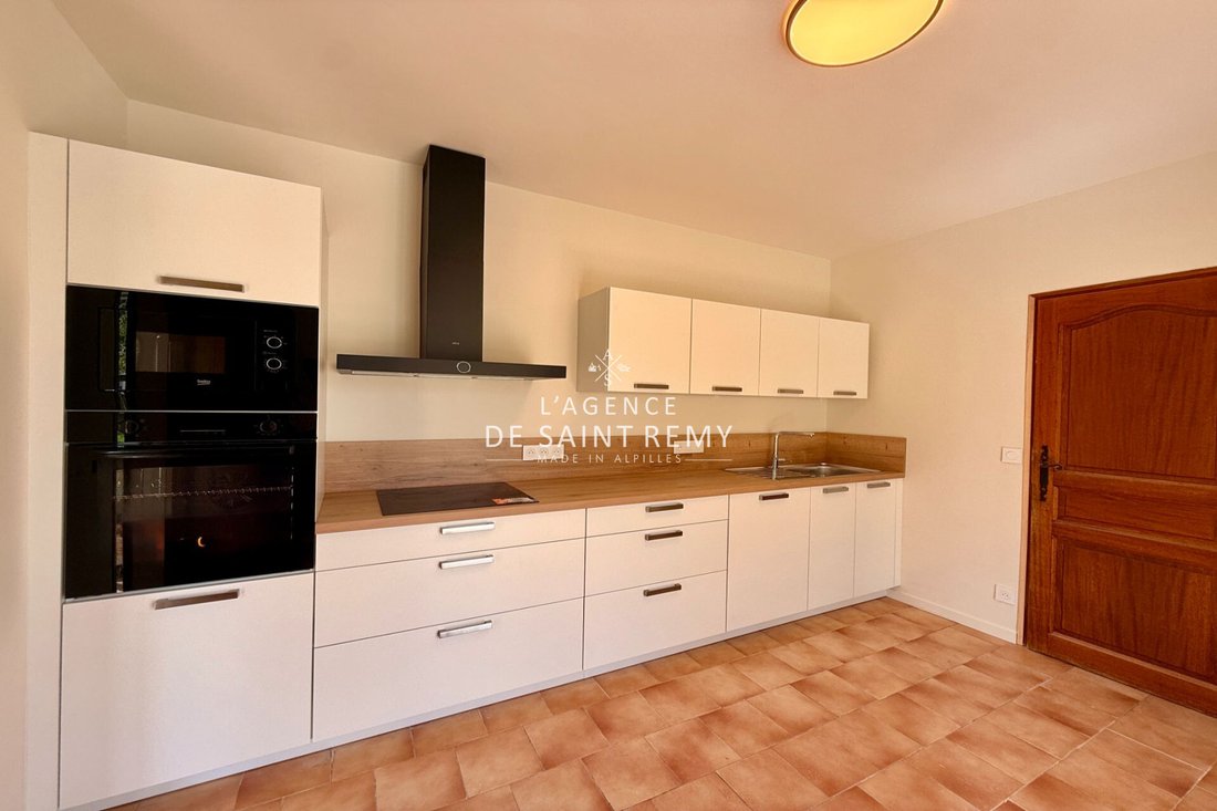 Villa en Saint-Remy-de-Provence, Provenza-Alpes-Costa Azul, Francia 5 - 16864257