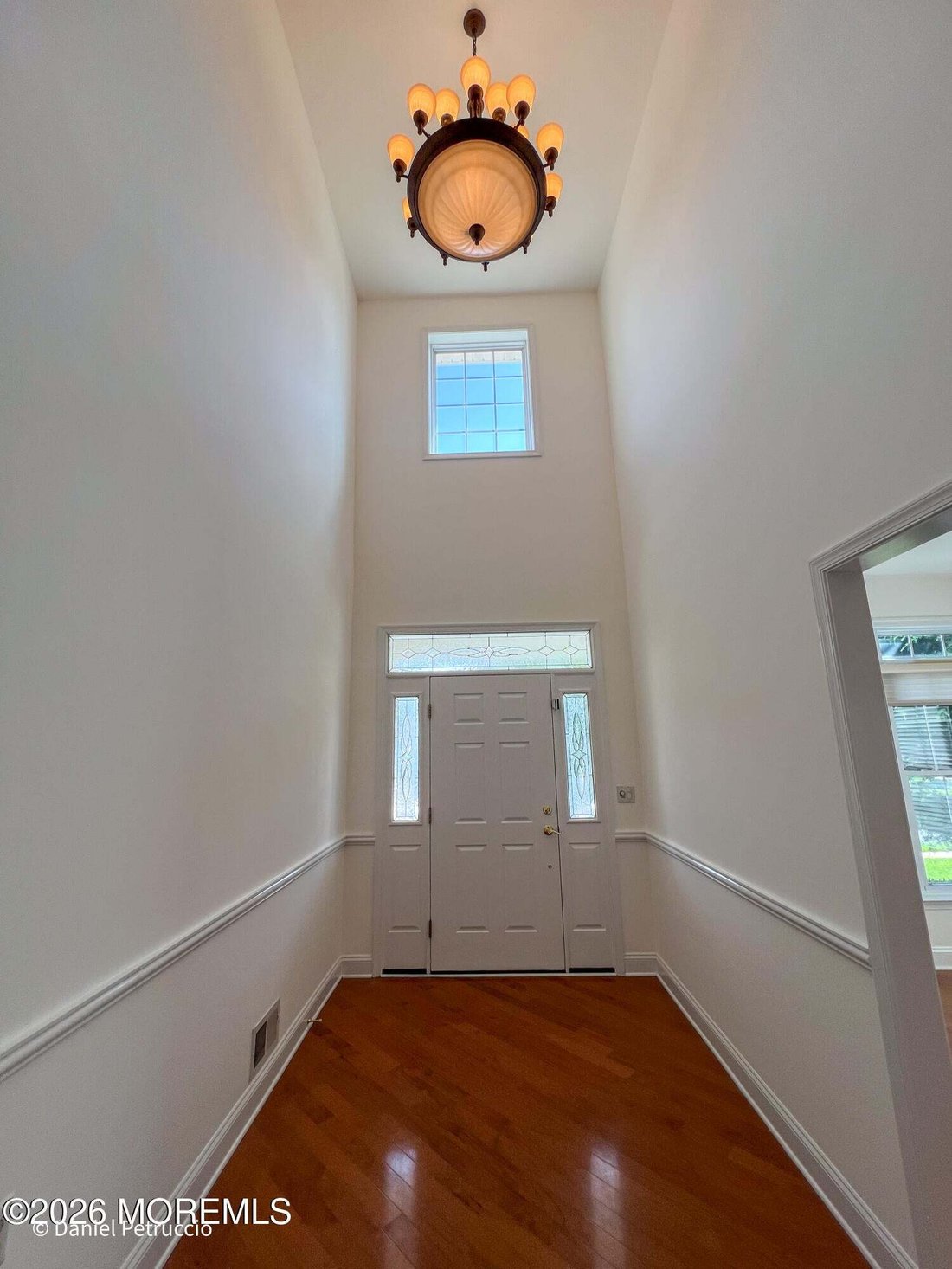 House in Manalapan Township, New Jersey, United States 4 - 18708485