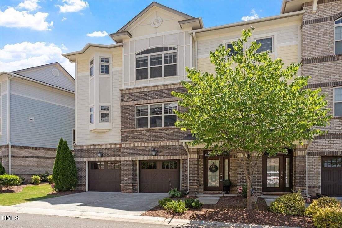 Townhouse in Cary, North Carolina, United States 3 - 18703438