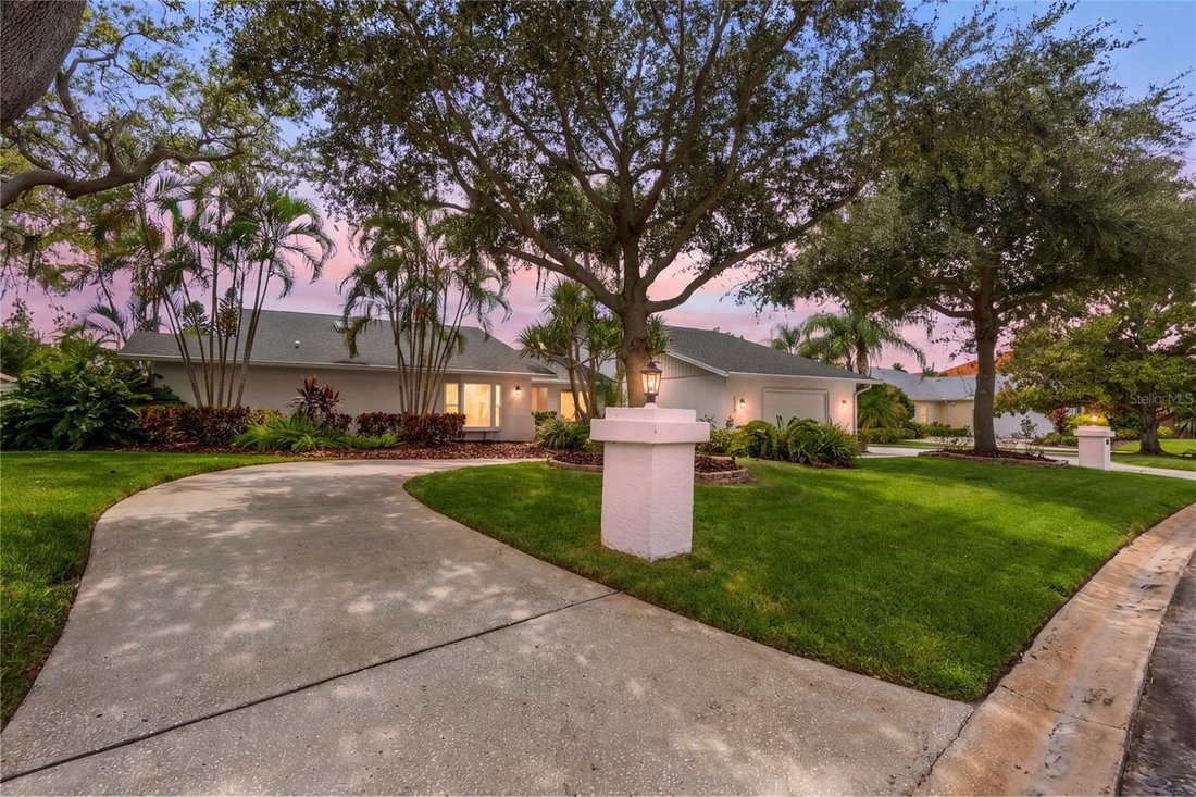 House in Largo, Florida, United States 1 - 18702972