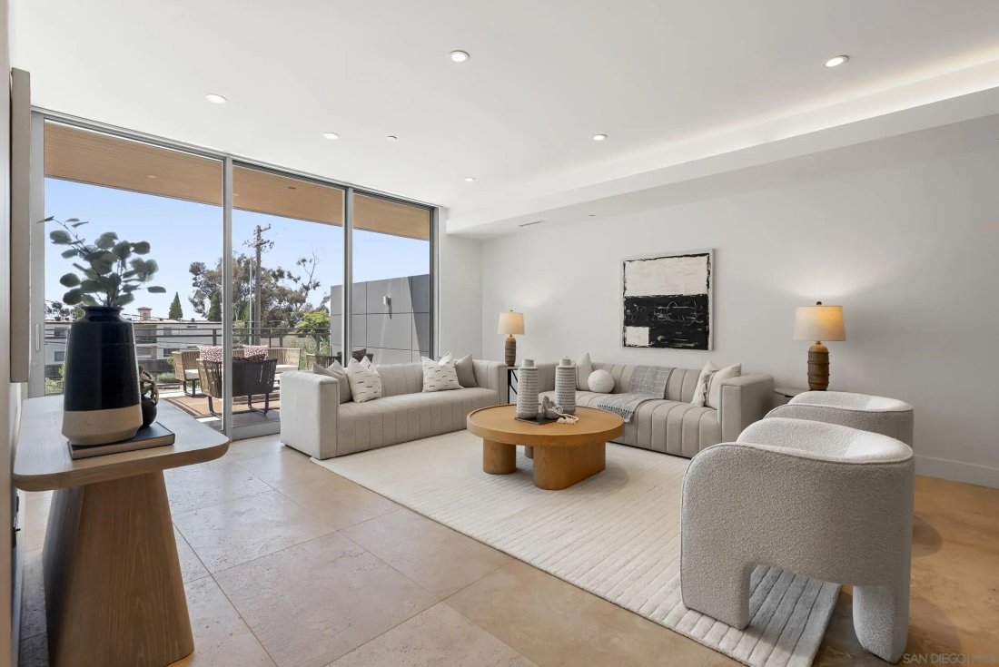 Condo in San Diego, California, United States 1 - 18713694