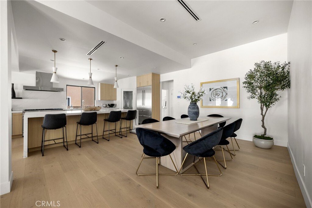 House in Los Angeles, California, United States 4 - 17476957