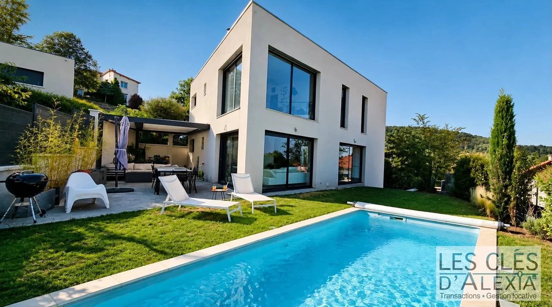 House in Pollionnay, Auvergne-Rhône-Alpes, France 1 - 18710589