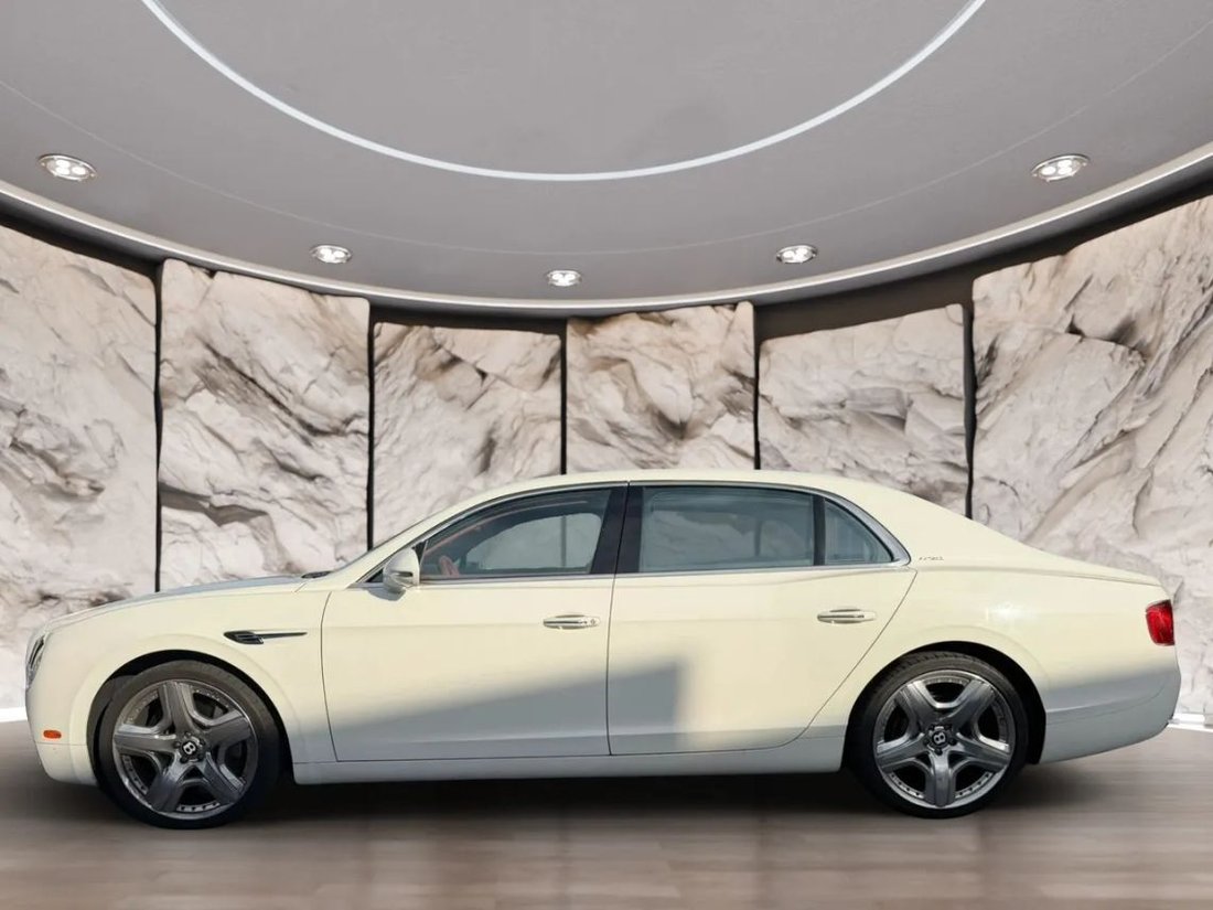 Sedan in Ontario, CA, United States 4 - 18707673