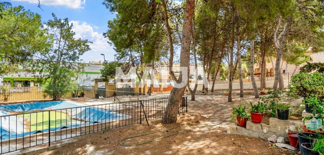 House in Torrevieja, Valencian Community, Spain 2 - 18705030
