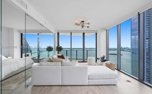 Condo in Miami, Florida, United States 1