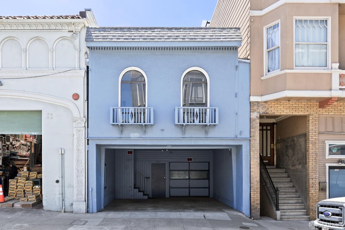 House in San Francisco, California, United States 1 - 18709297
