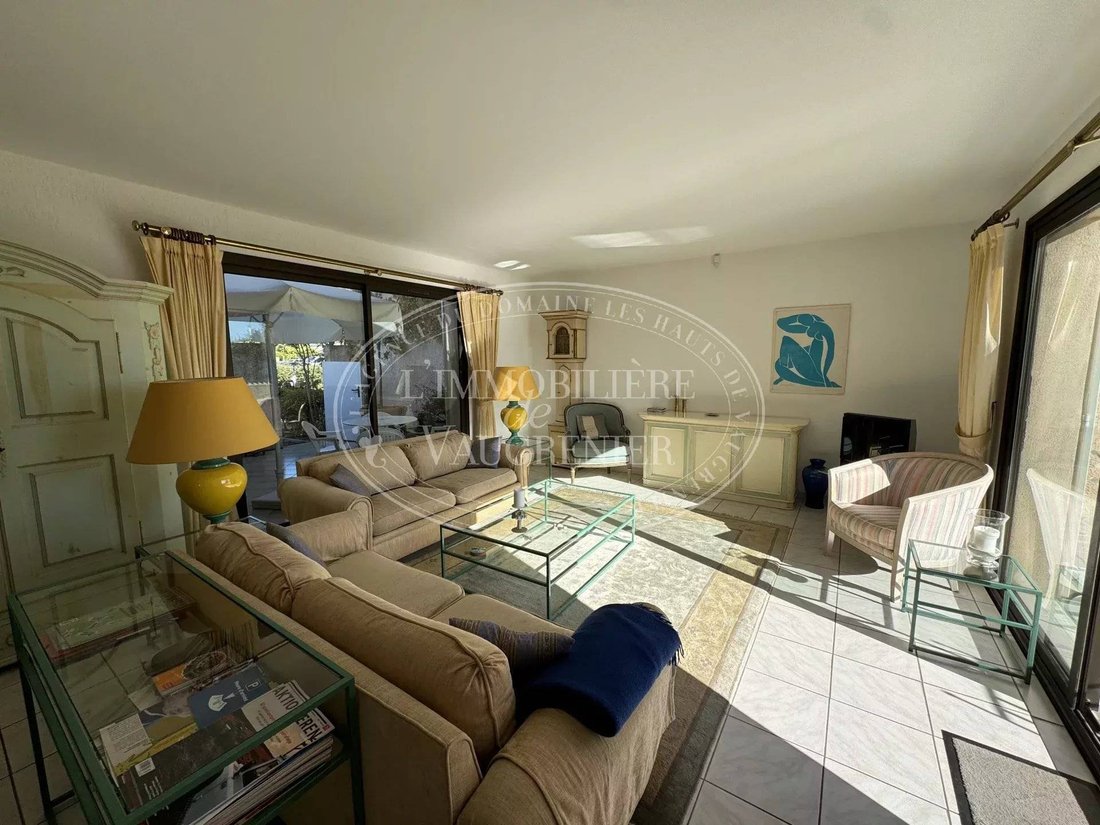 House in Route de Grasse, Villeneuve-Loubet, France 3 - 16012600