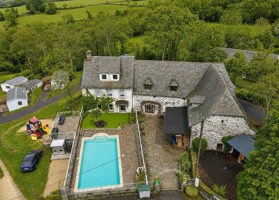Thérondels, Occitania, France 2 - 18707413