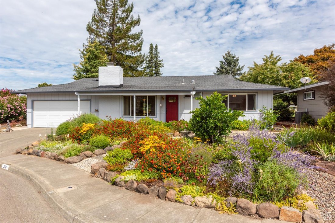 Casa a Santa Rosa, California, Stati Uniti 1 - 18704343