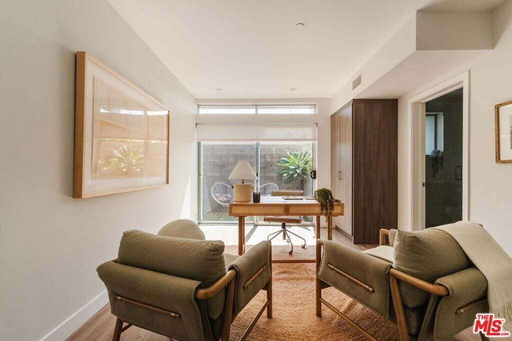 House in Los Angeles, California, United States 4 - 18705284