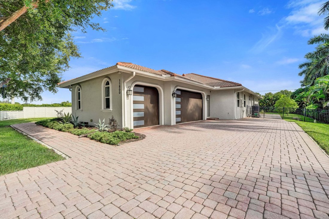 House in Plantation, Florida, United States 5 - 18713886