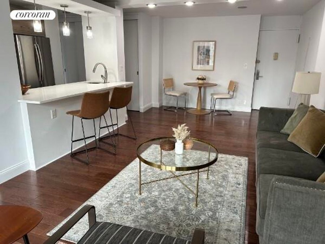 Co Op in New York, New York, United States 2 - 18711887