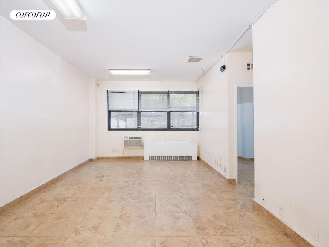 Co Op in New York, New York, United States 3 - 17873850