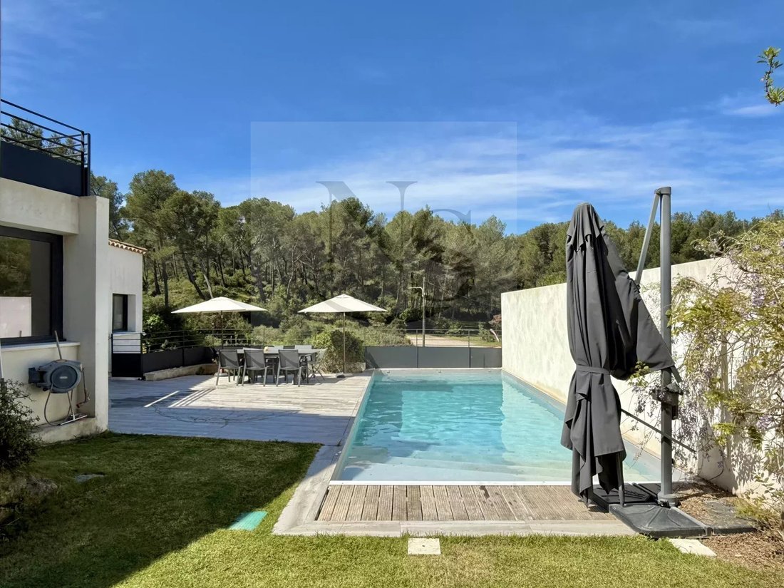 Villa in Cabriès, Provence-Alpes-Côte d'Azur, France 2 - 15648158