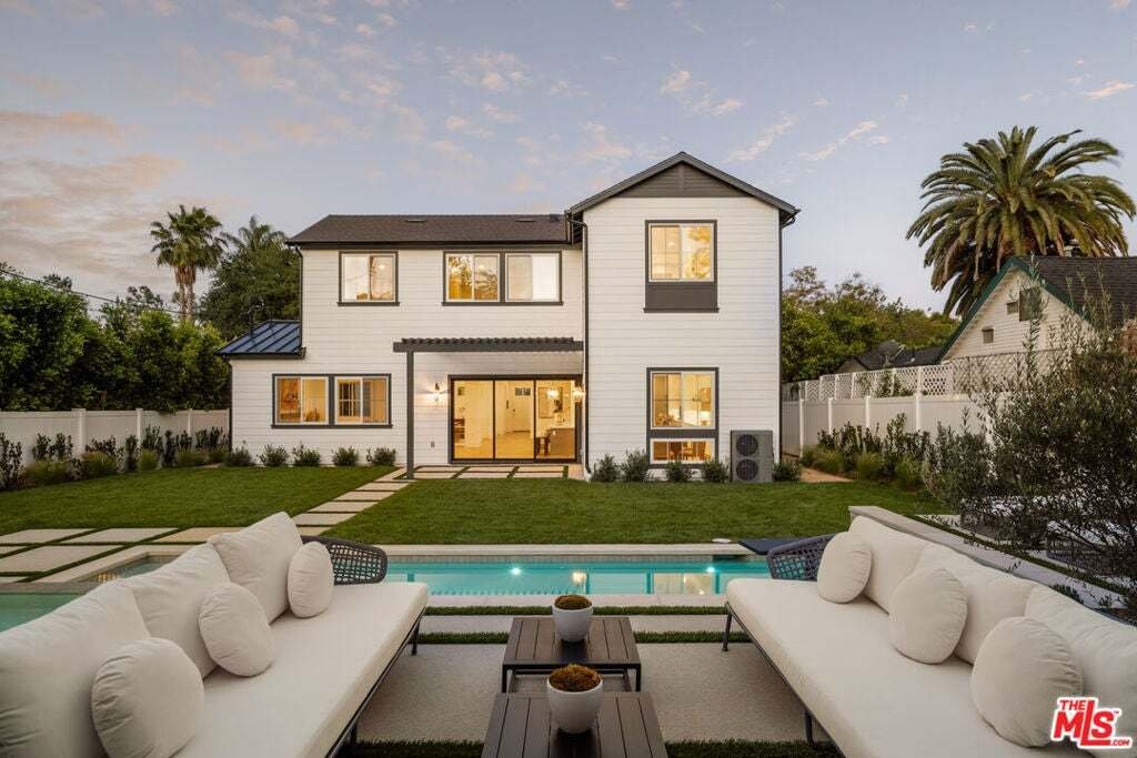 House in Los Angeles, California, United States 2 - 18708540