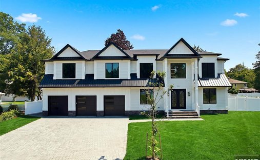House in Paramus, New Jersey, United States 1