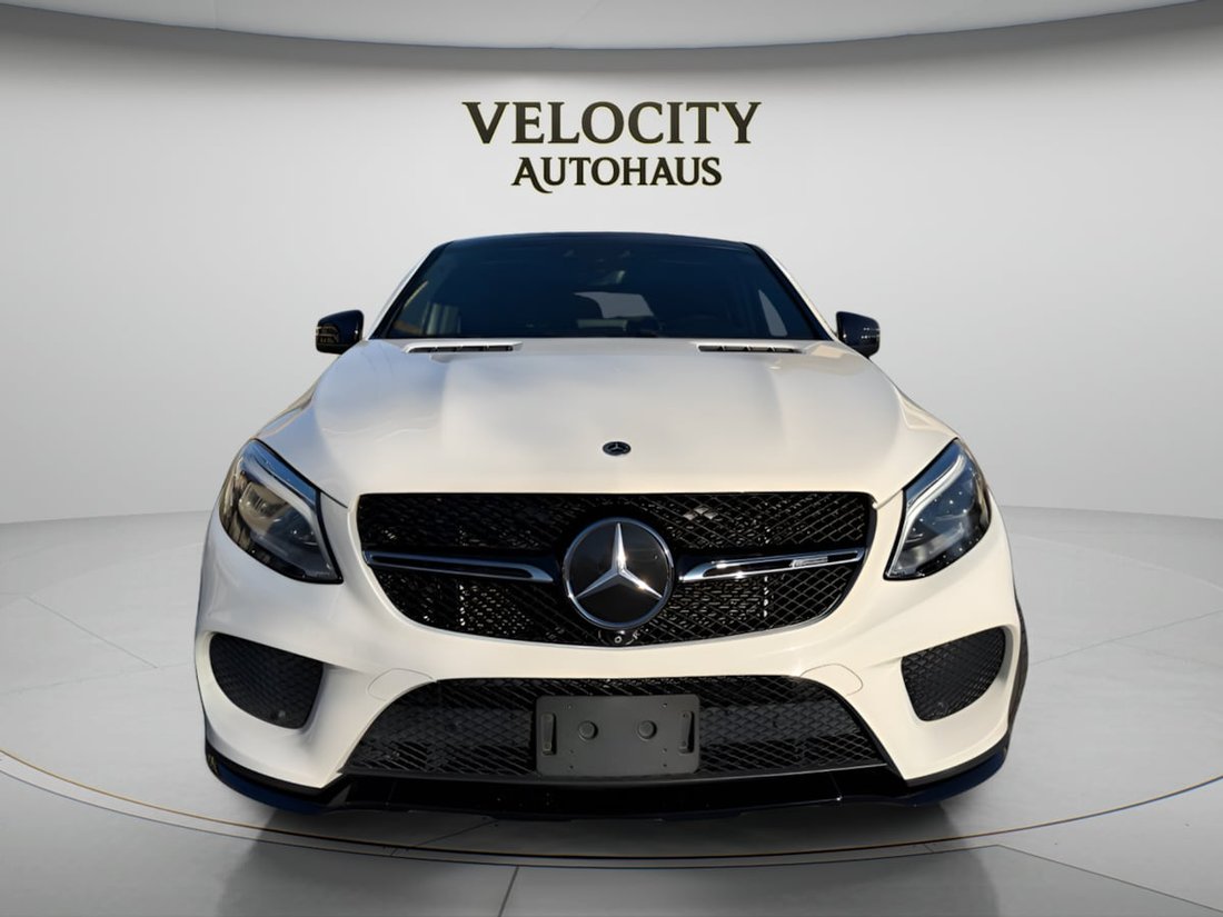 Suv in Hasbrouck Heights, NJ, United States 2 - 18704268