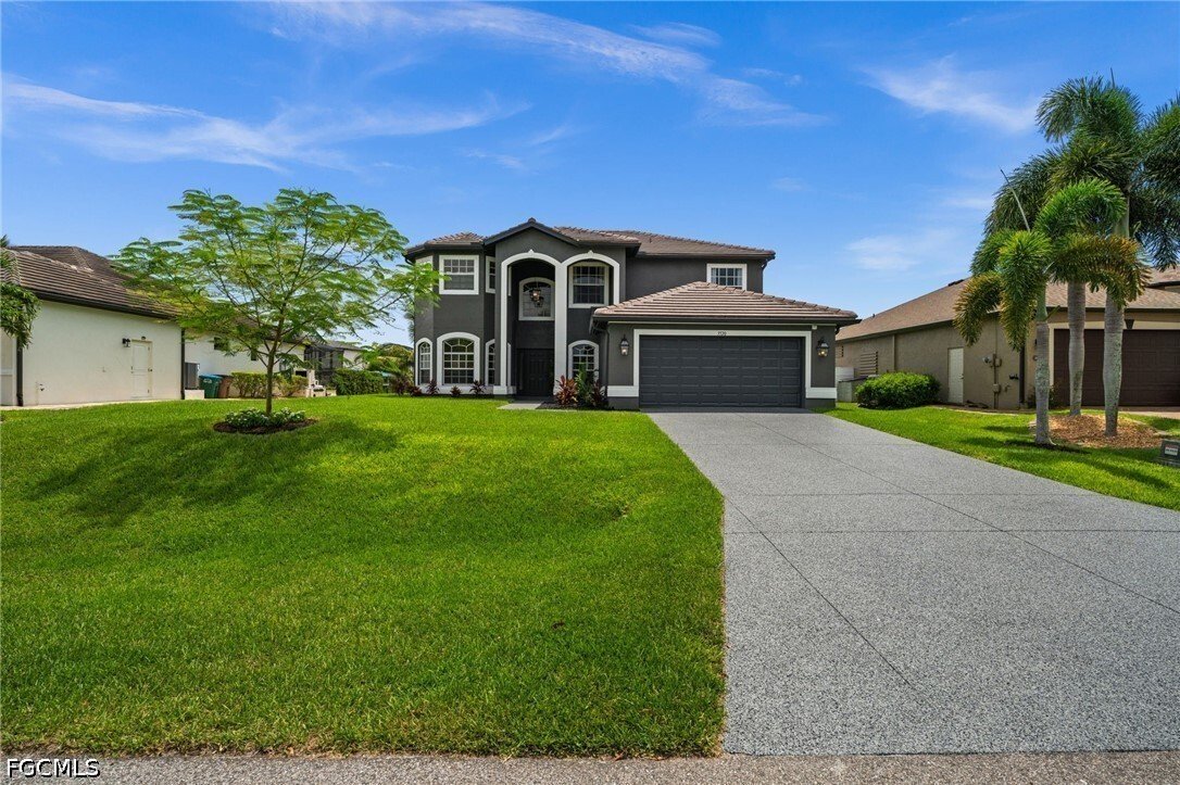 Cape Coral, Florida, United States 5 - 18714426