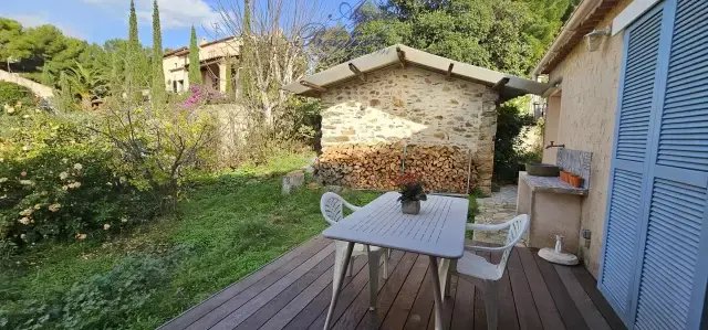 Haus in Hyères, Provence-Alpes-Côte d'Azur, Frankreich 1 - 16683641