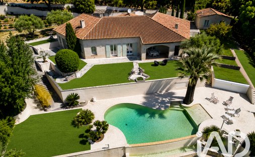House in Partie Nord-Ferrieres-Cadenades-Rouviere, Le Muy, France 1