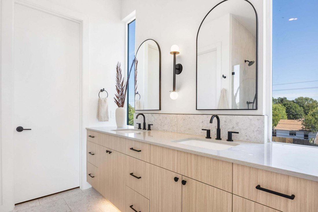Condo in Austin, Texas, United States 3 - 18705567