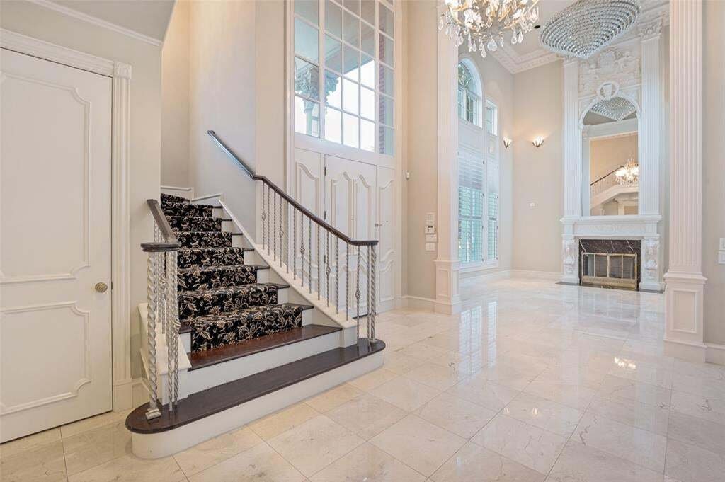 House in Plano, Texas, United States 2 - 18703696