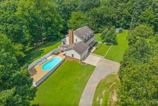 House in Dover, Tennessee, United States 1 - 18708679