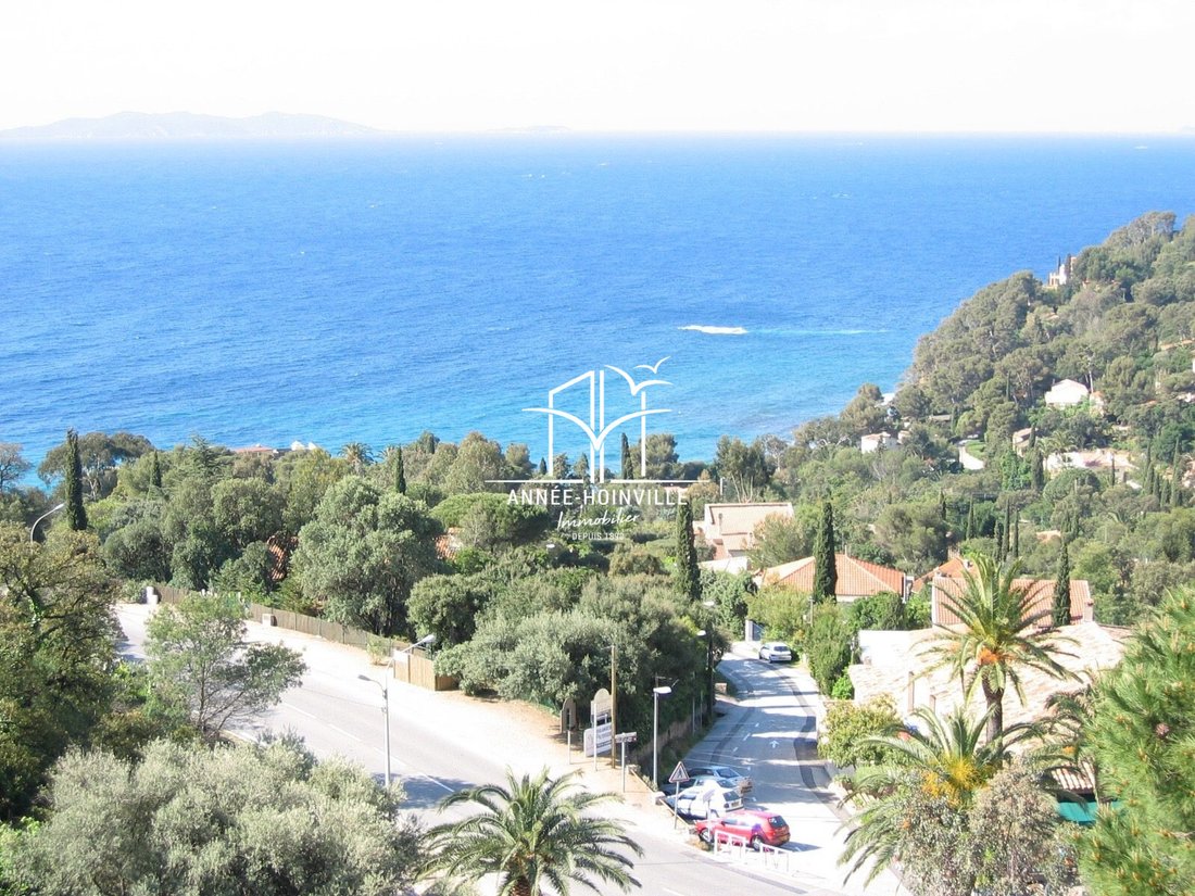 Apartment in Rayol-Canadel-sur-Mer, Provence-Alpes-Côte d'Azur, France 4 - 18708223
