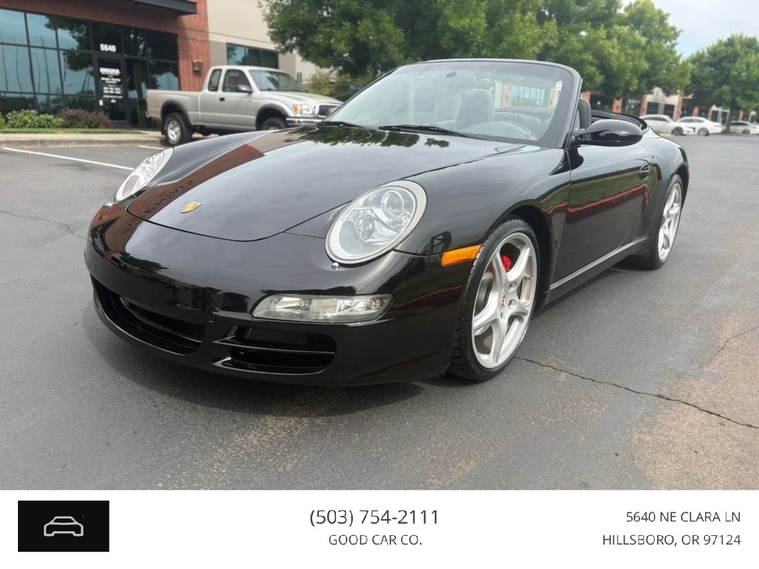 Cabriolet in Hillsboro, OR, United States 1 - 18546875