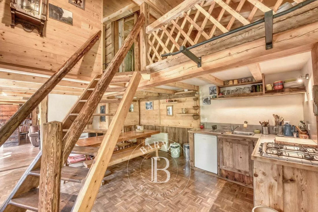 Chalet in Saint-Gervais-les-Bains, Auvergne-Rhône-Alpes, France 1 - 18703962