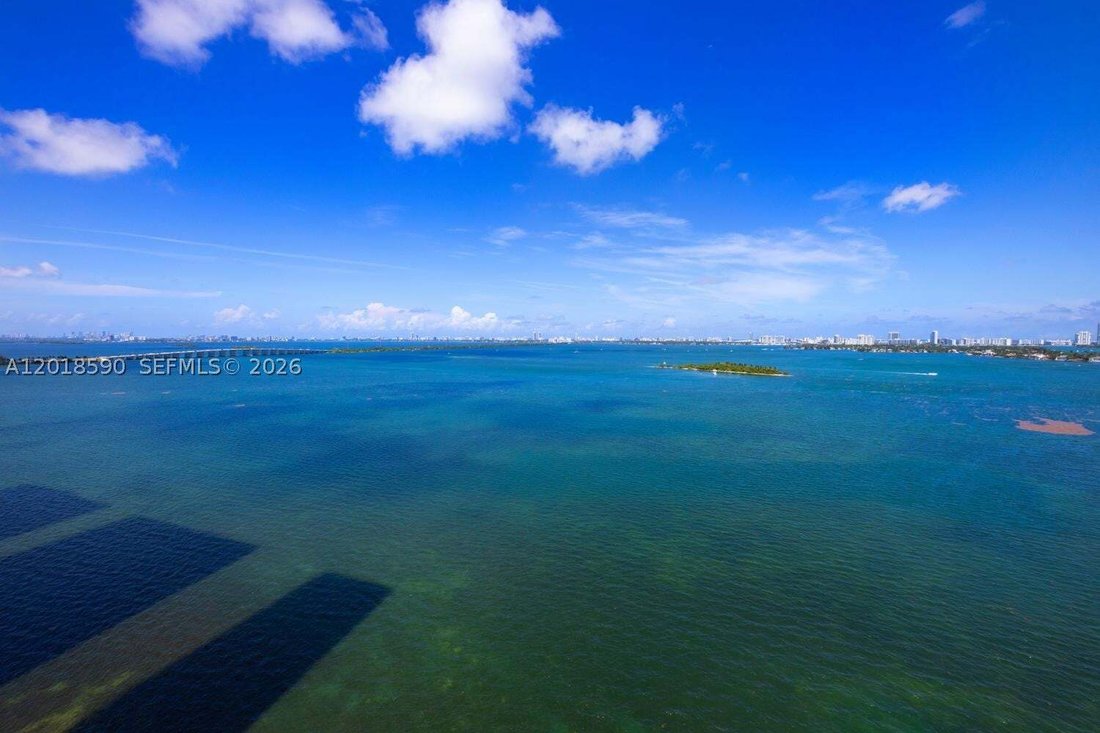 Eigentumswohnung in Miami, Florida, Vereinigte Staaten 1 - 17909854