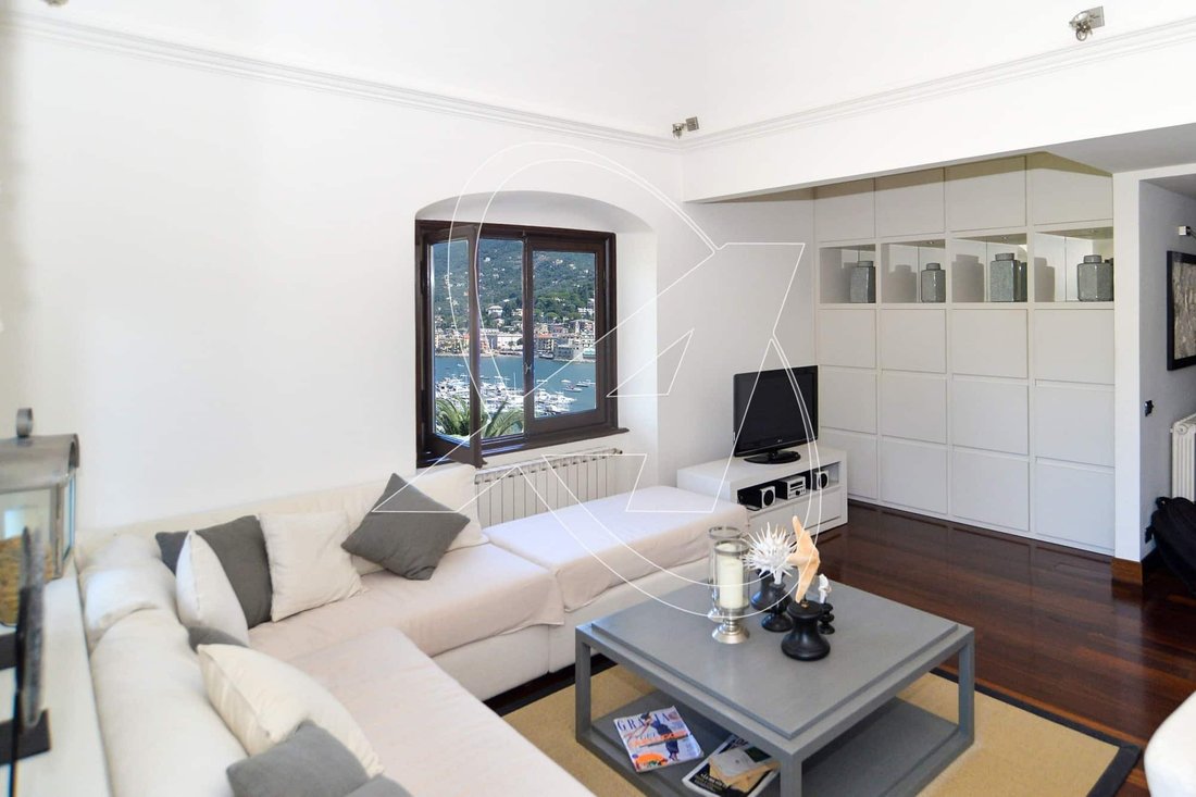 Villa in Rapallo, Liguria, Italy 3 - 16575573