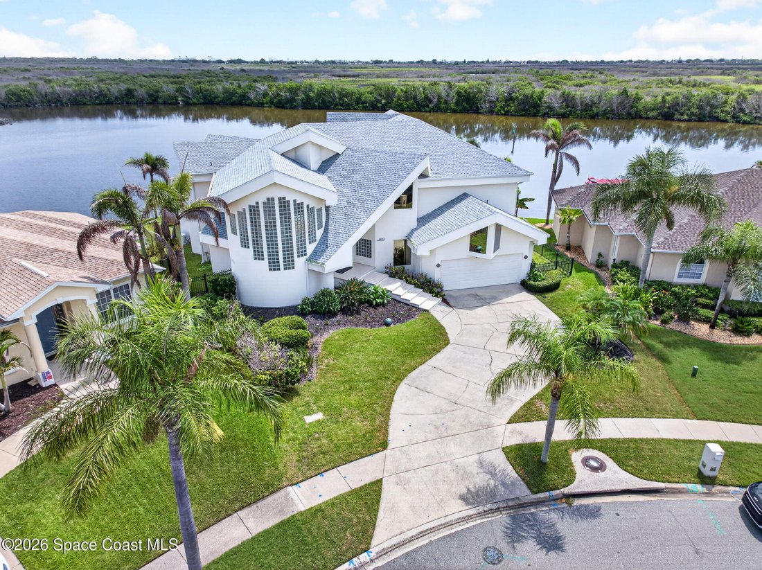 Maison à Merritt Island, Floride, États-Unis 4 - 18711120