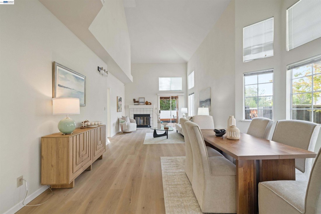 Townhouse in Newark, California, United States 5 - 18705587