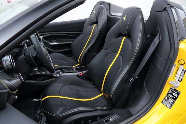 Cabriolet in Fort Lauderdale, FL, United States 4 - 18709364
