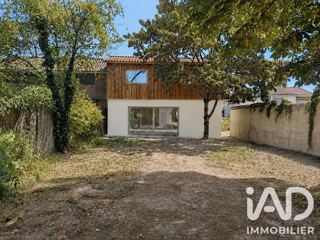 Casa en La Castagne-La Ferrade, Bègles, Francia 1 - 18479554