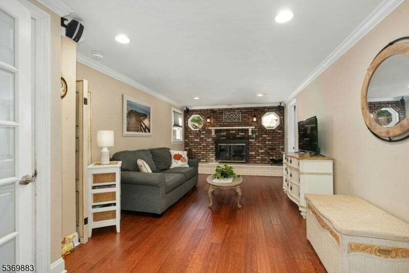 House in Wanaque, New Jersey, United States 5 - 18712250