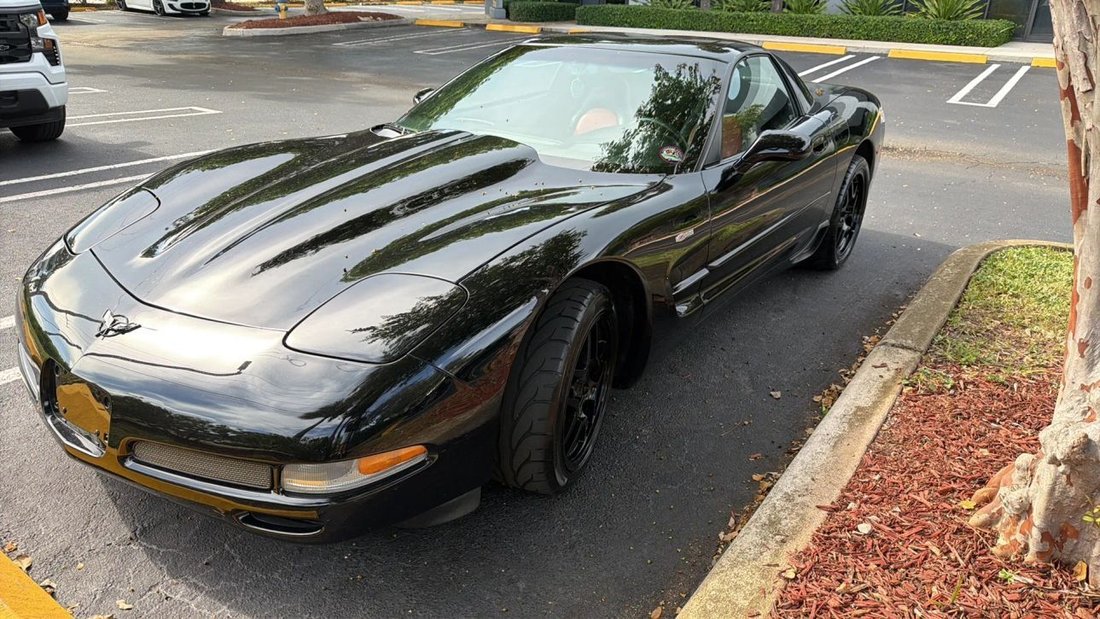 Coupe in Boynton Beach, FL, United States 2 - 18707546