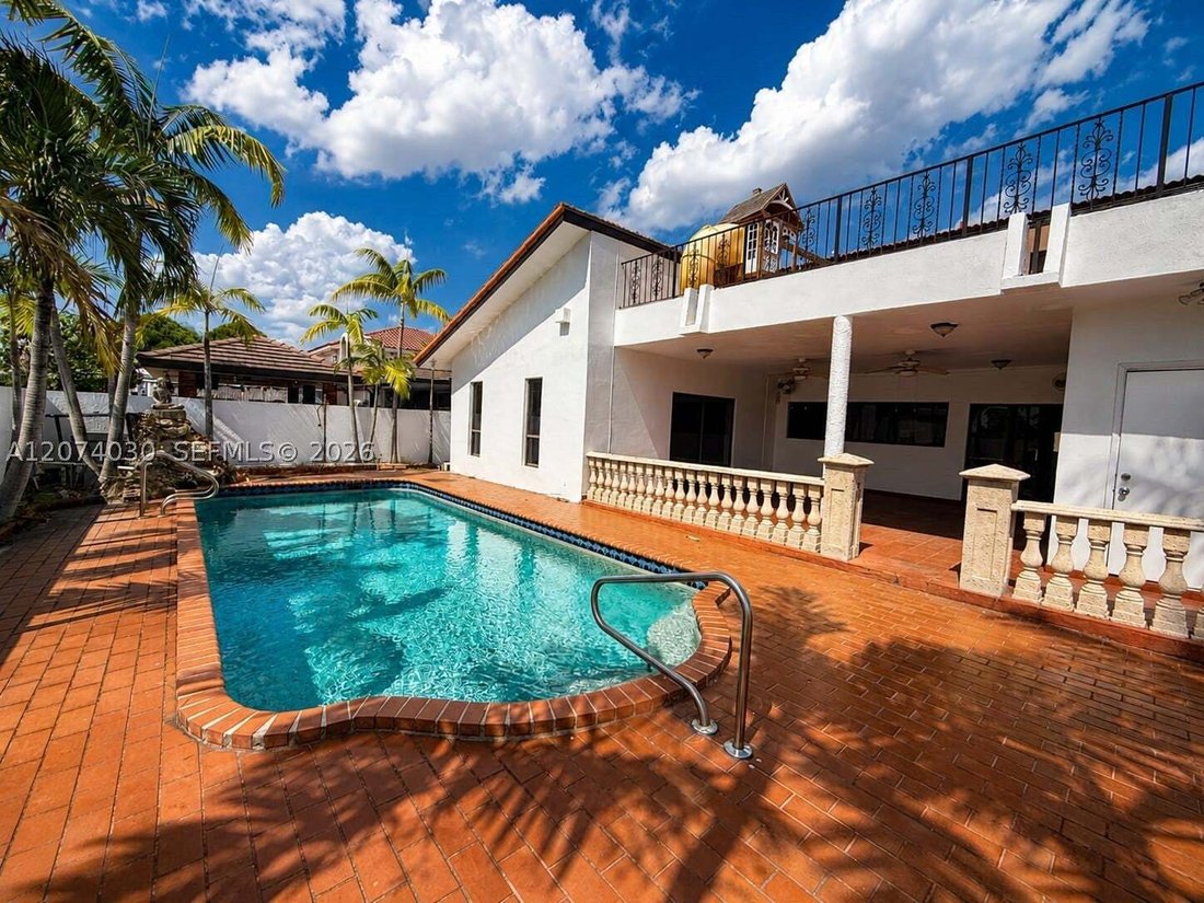 House in Hialeah, Florida, United States 2 - 18703103