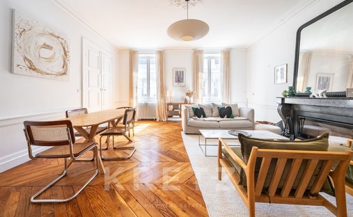 Apartment in Grangier, Dijon, France 1