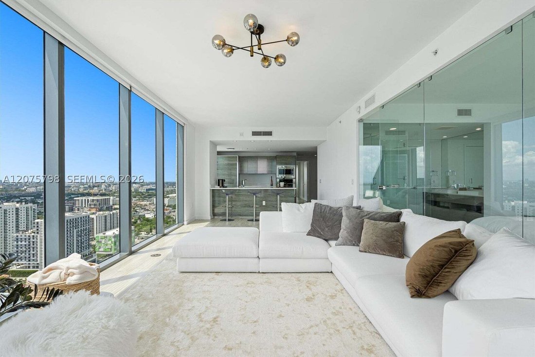 Condo in Miami, Florida, United States 5 - 18711420