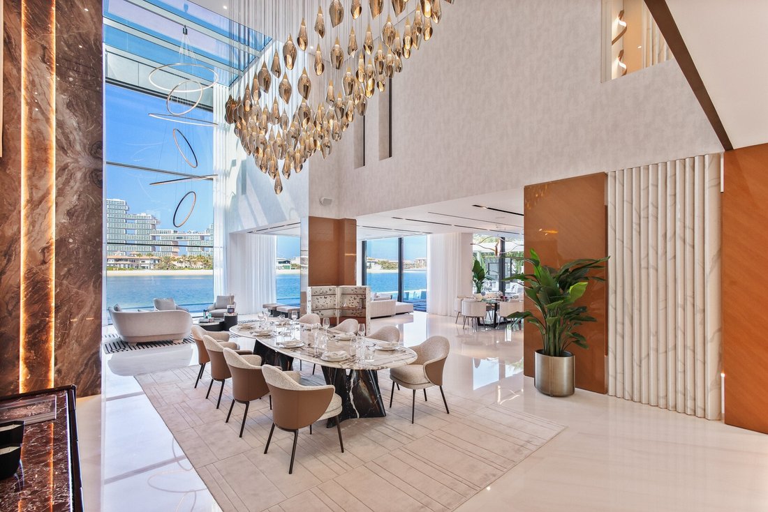 Villa in Palm Jumeirah, Dubai, United Arab Emirates 2 - 18425673