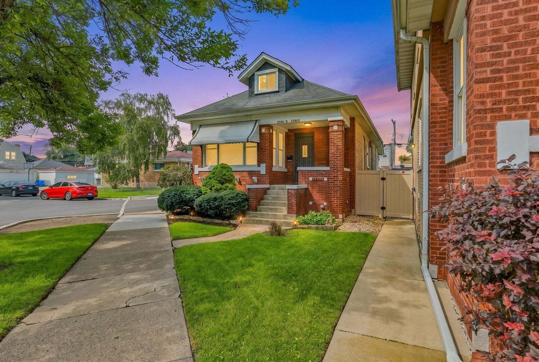 House in Chicago, Illinois, United States 1 - 18703626